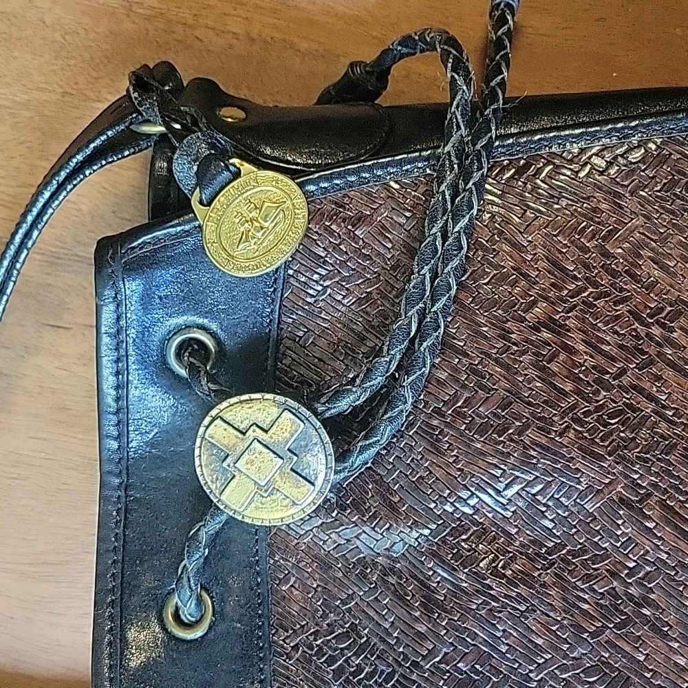 Brahmin RARE Vintage Drawstring Bag - Picture 2 of 10